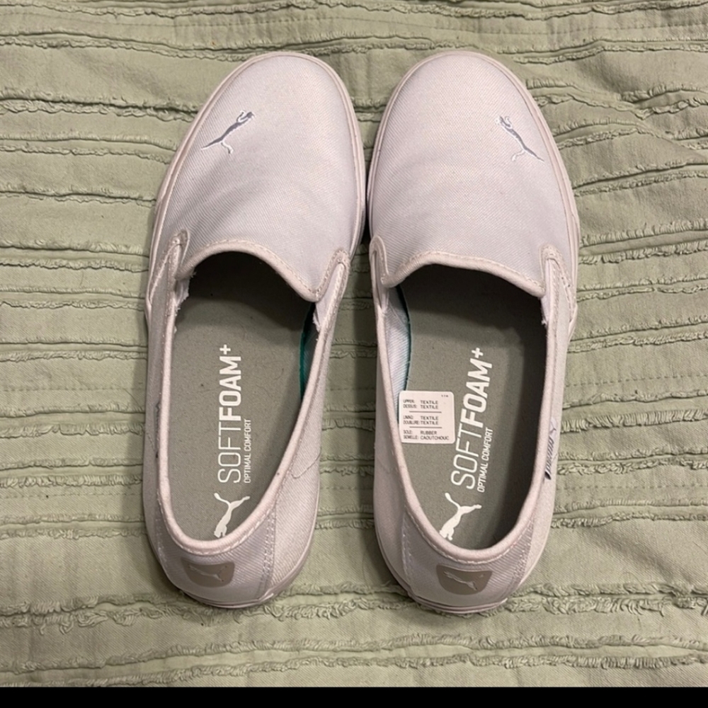 Womens Puma white loafers 7.5